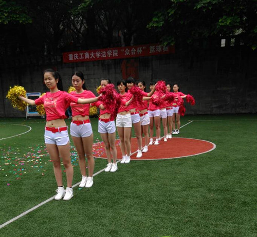 啦啦操表演~